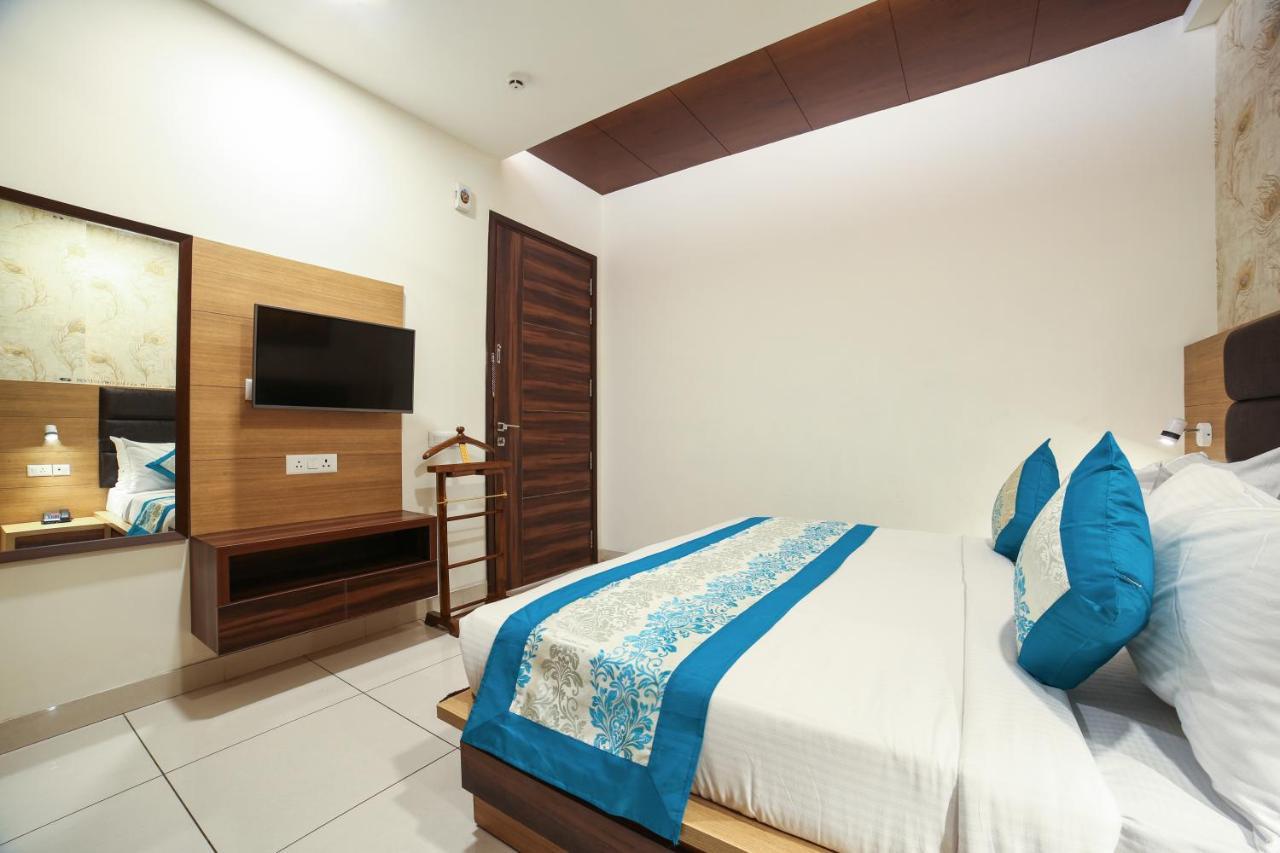 Hotel Grand Regency By Jmd Group Near Delhi Igi Airport New Delhi Exteriör bild
